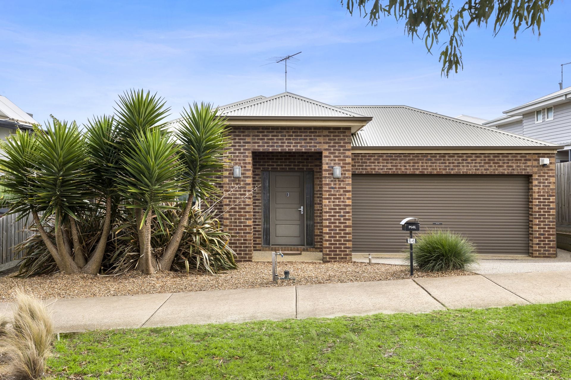 24 Eton Road, Torquay - Thumbnail 2