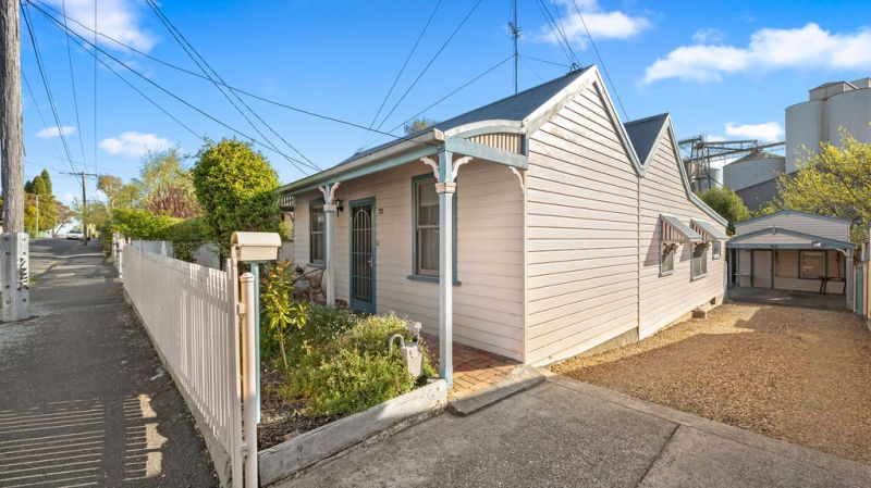 25 Little Clyde Street Soldiers Hill VIC, Soldiers Hill - Thumbnail 3