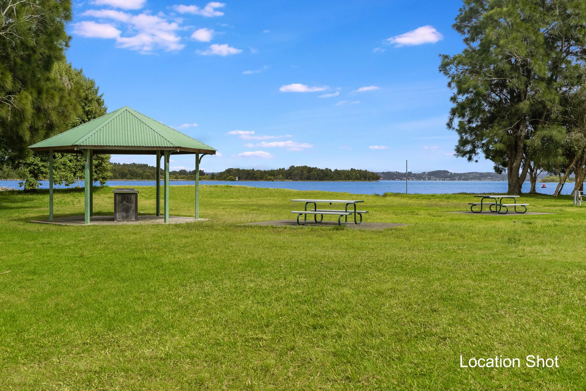 52 Lakeview Parade, Pelican McKiernan Real Estate