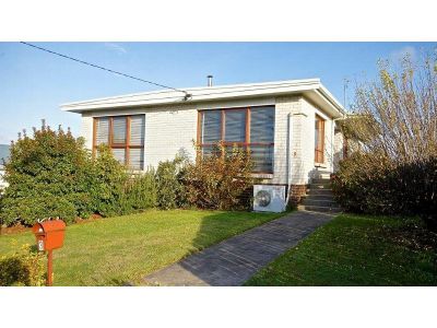 3
 
 
 
  
 
 
 1
 
 
 
  
 
 
 1
 
 
 
 
 
 
 
 3 Franklin Street, DEVONPORT TAS 7310, Devonport - Thumbnail 2