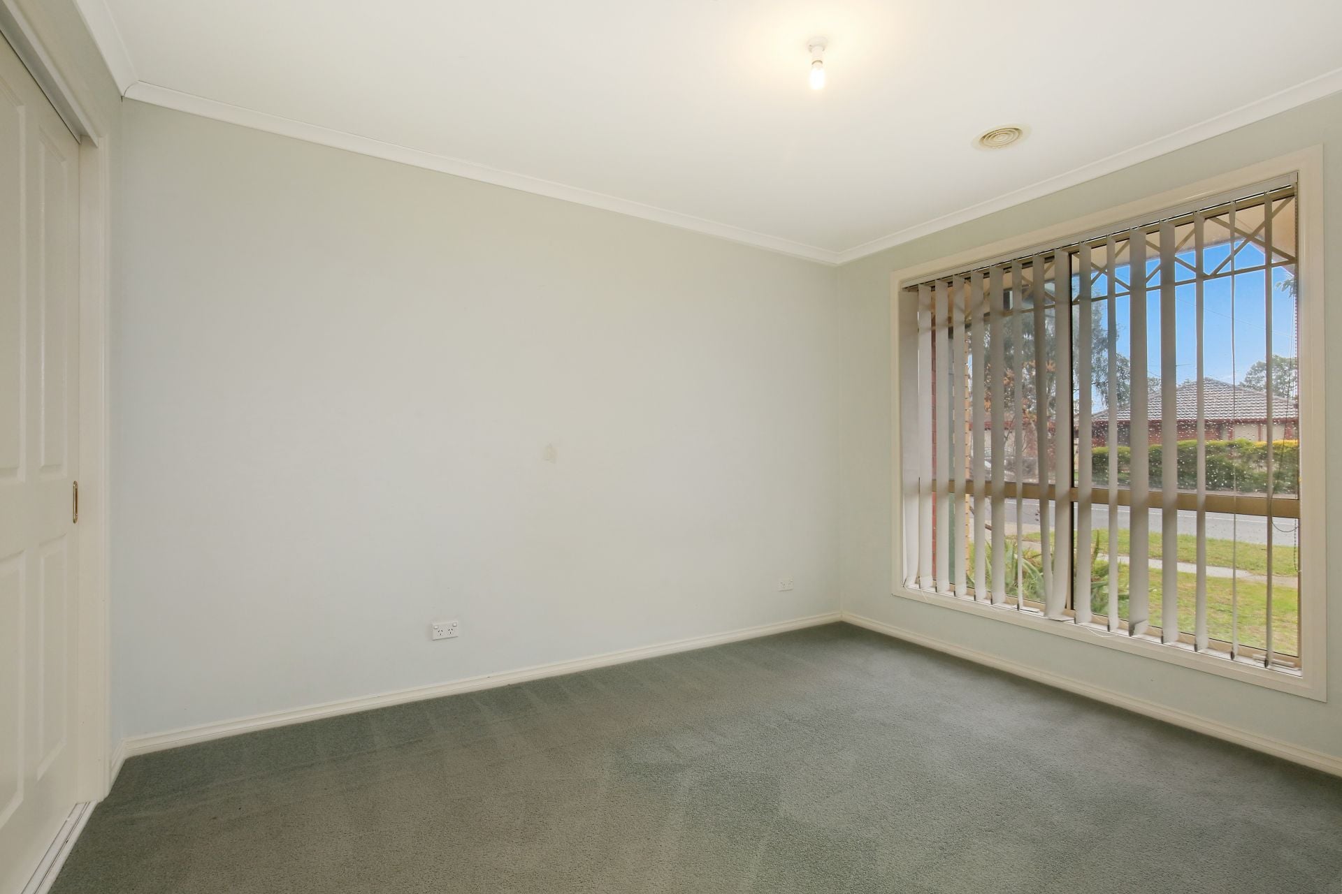 PRIME LOCATION, AFFORDABLE PRICE TAG