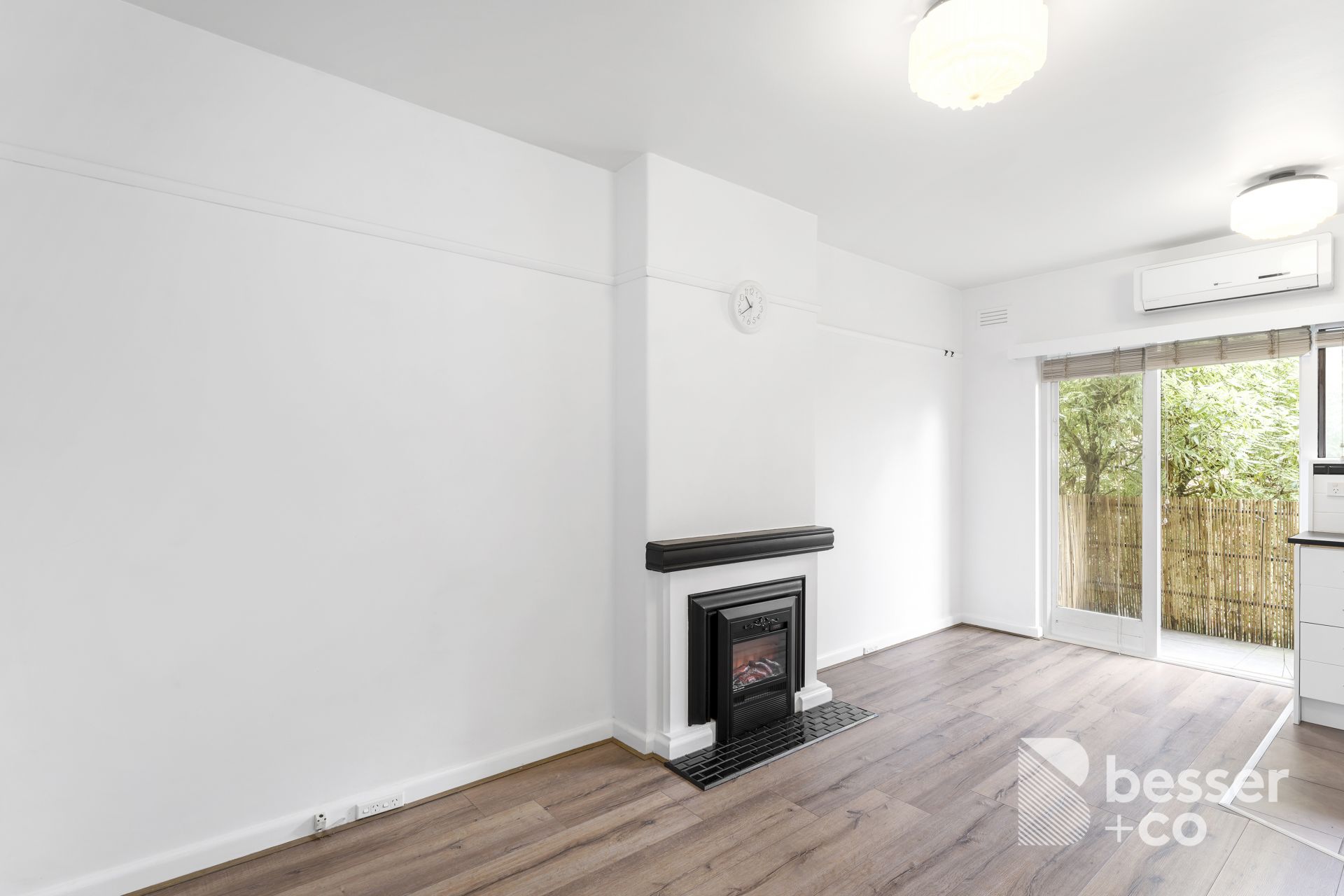 16/9 Southey Street, Elwood - Thumbnail 3