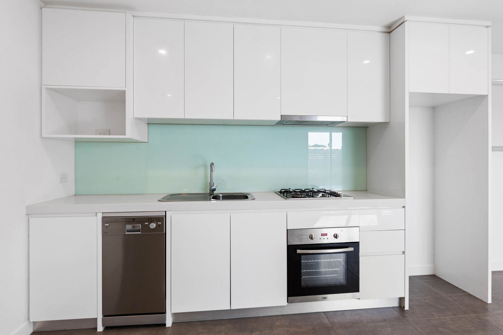 201/356 Carlisle Street, St Kilda East - Thumbnail 3