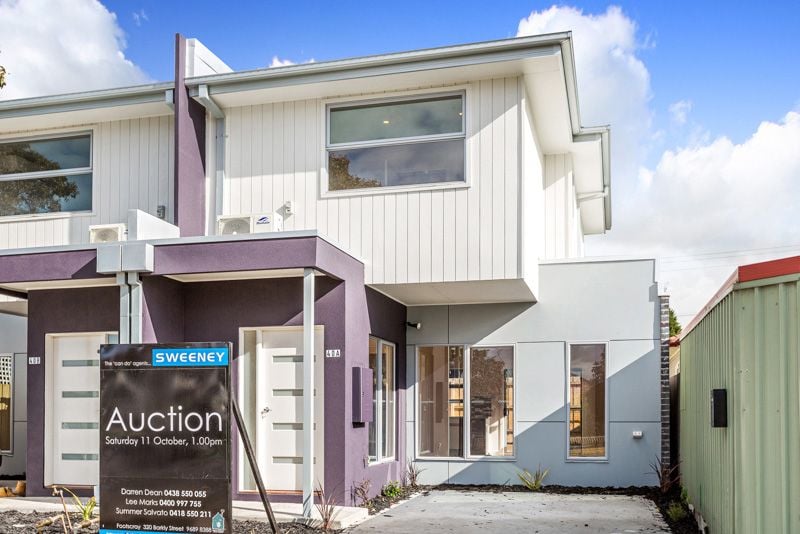 40A Dongola Road, West Footscray - Thumbnail 2