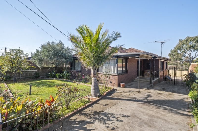 2 Lockton Avenue, Reservoir