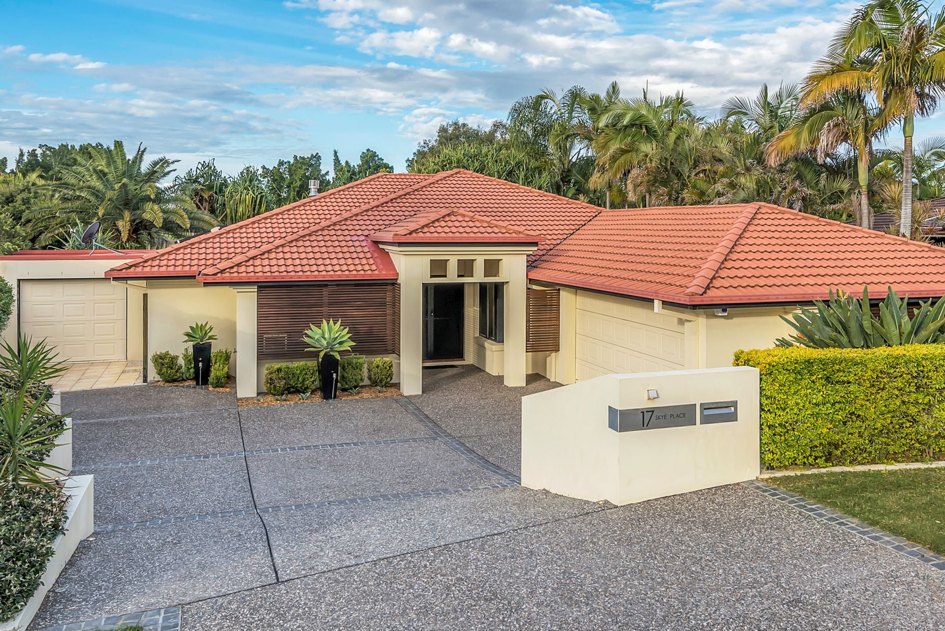 17 Skye Place Upper Kedron, Upper Kedron - Thumbnail 2