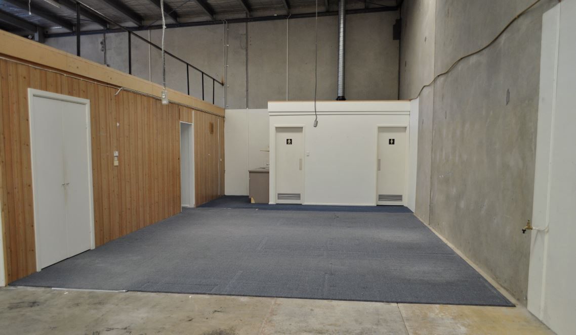 GREAT SHOWROOM/OFFICE SPACE