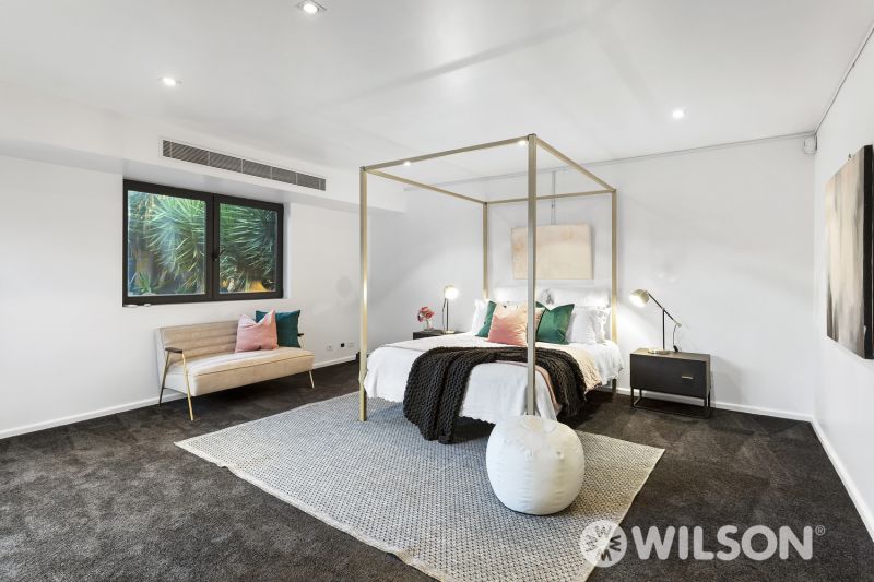 1A Furneaux Grove, St Kilda East