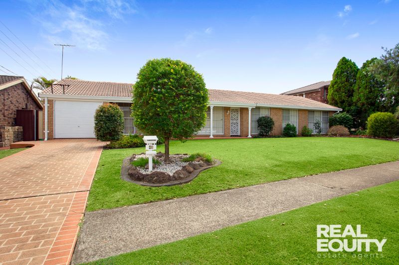 Real Estate For Lease 43 Whelan Avenue Chipping Norton , NSW