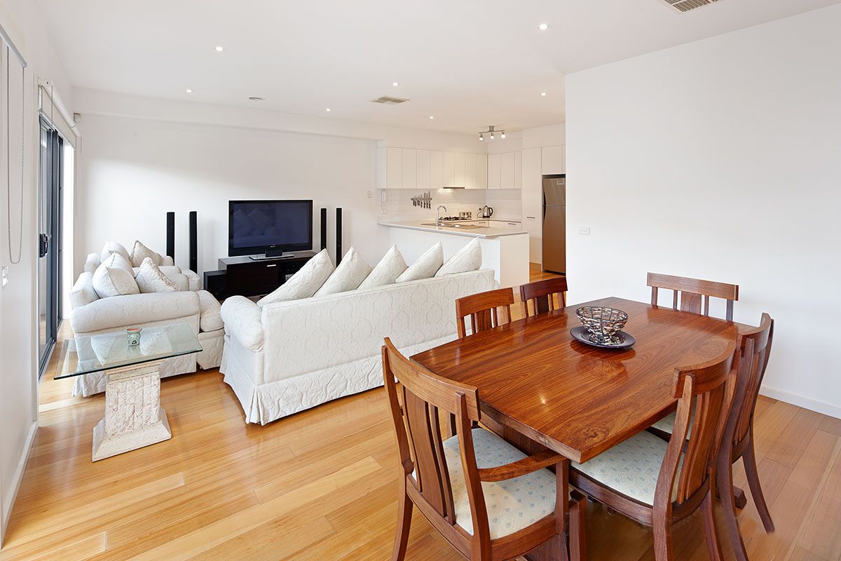 16 Cumberland Drive Maribyrnong VIC, Maribyrnong - Thumbnail 3