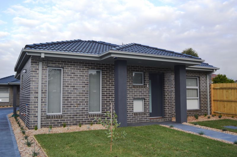 2/74 Reid Street, South Morang