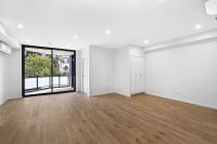 4/17B Booth Street, Westmead