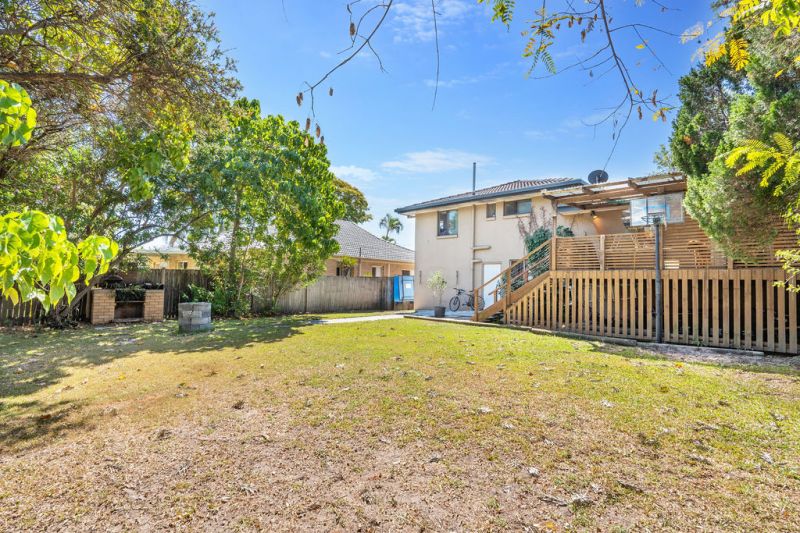 Real Estate For Sale 8 Barton Avenue Southport , QLD