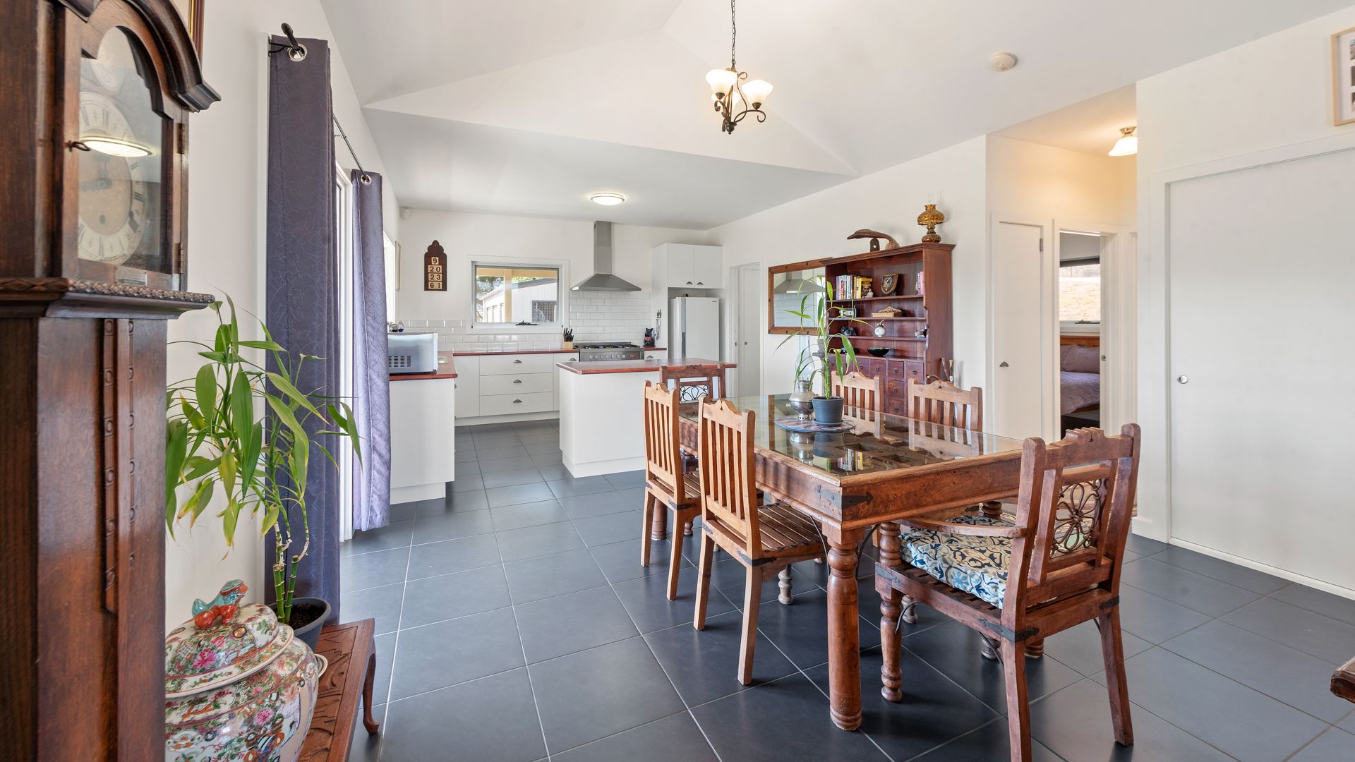 100 Browns Road Lilydale, Lilydale - Thumbnail 4