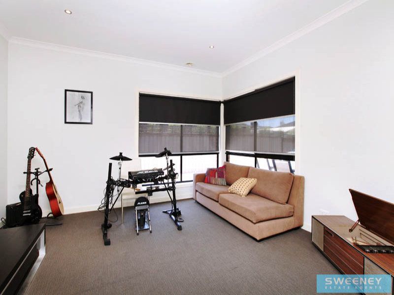 24 Wilkins Crescent, Burnside Heights - Thumbnail 6