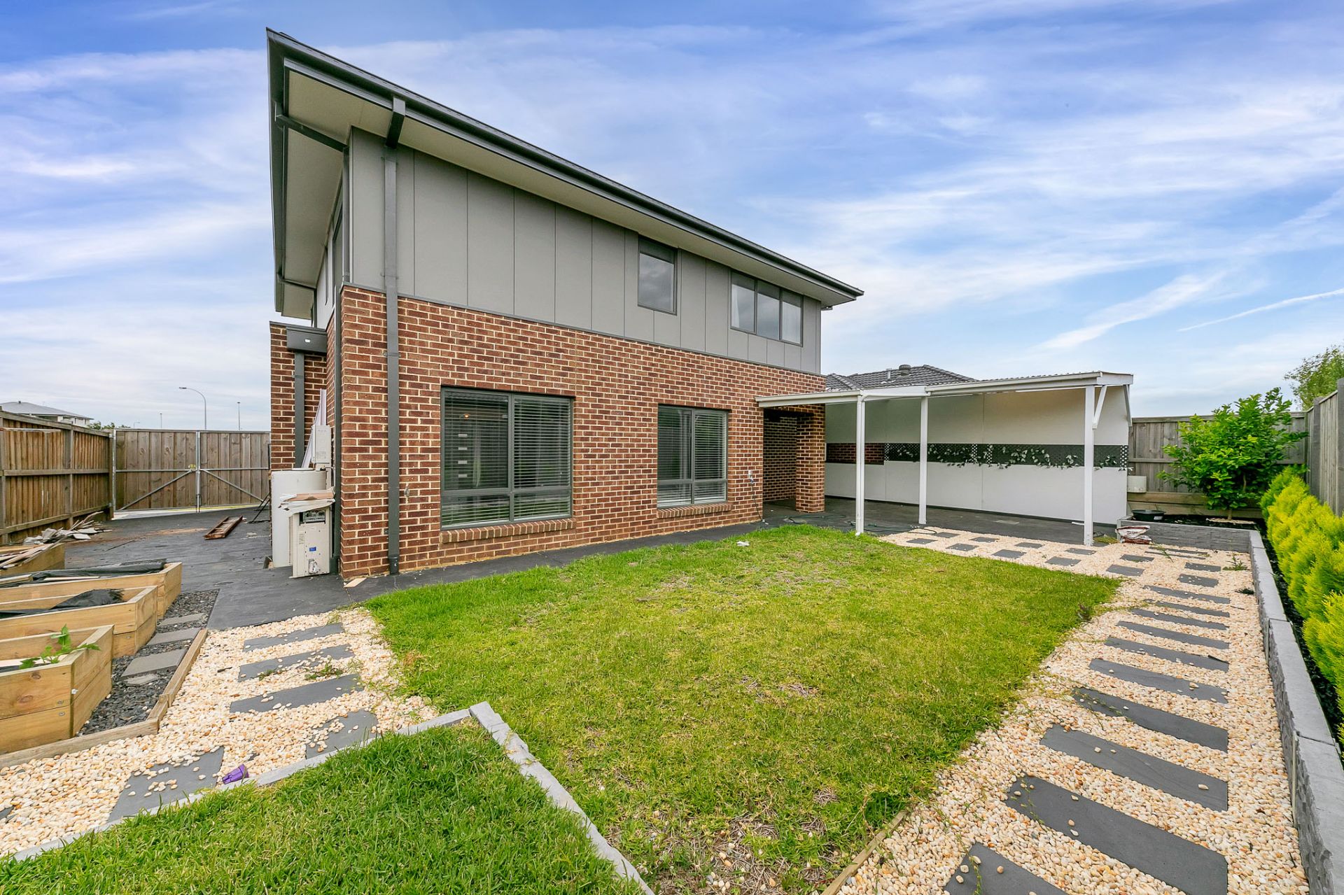 2 Carisbrooke Way, Clyde North OBrien Real Estate