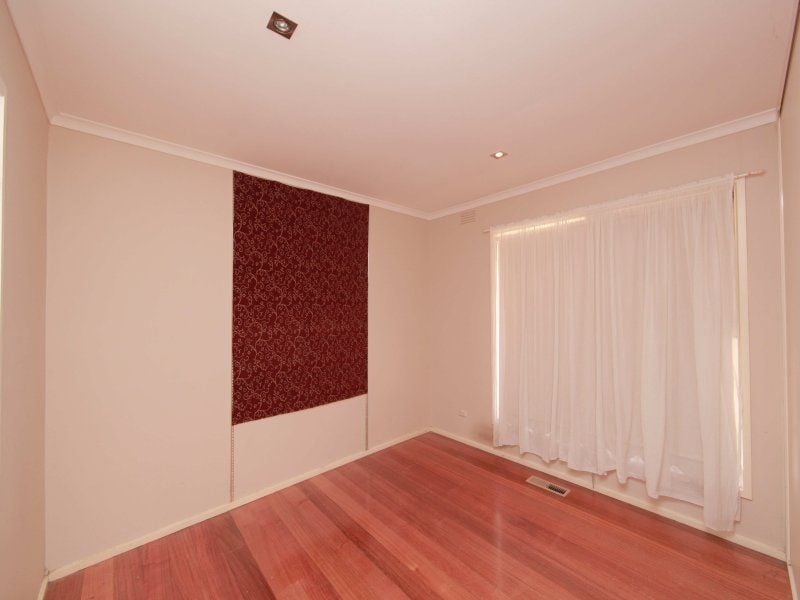 34 Festival Grove LALOR, Lalor - Thumbnail 6