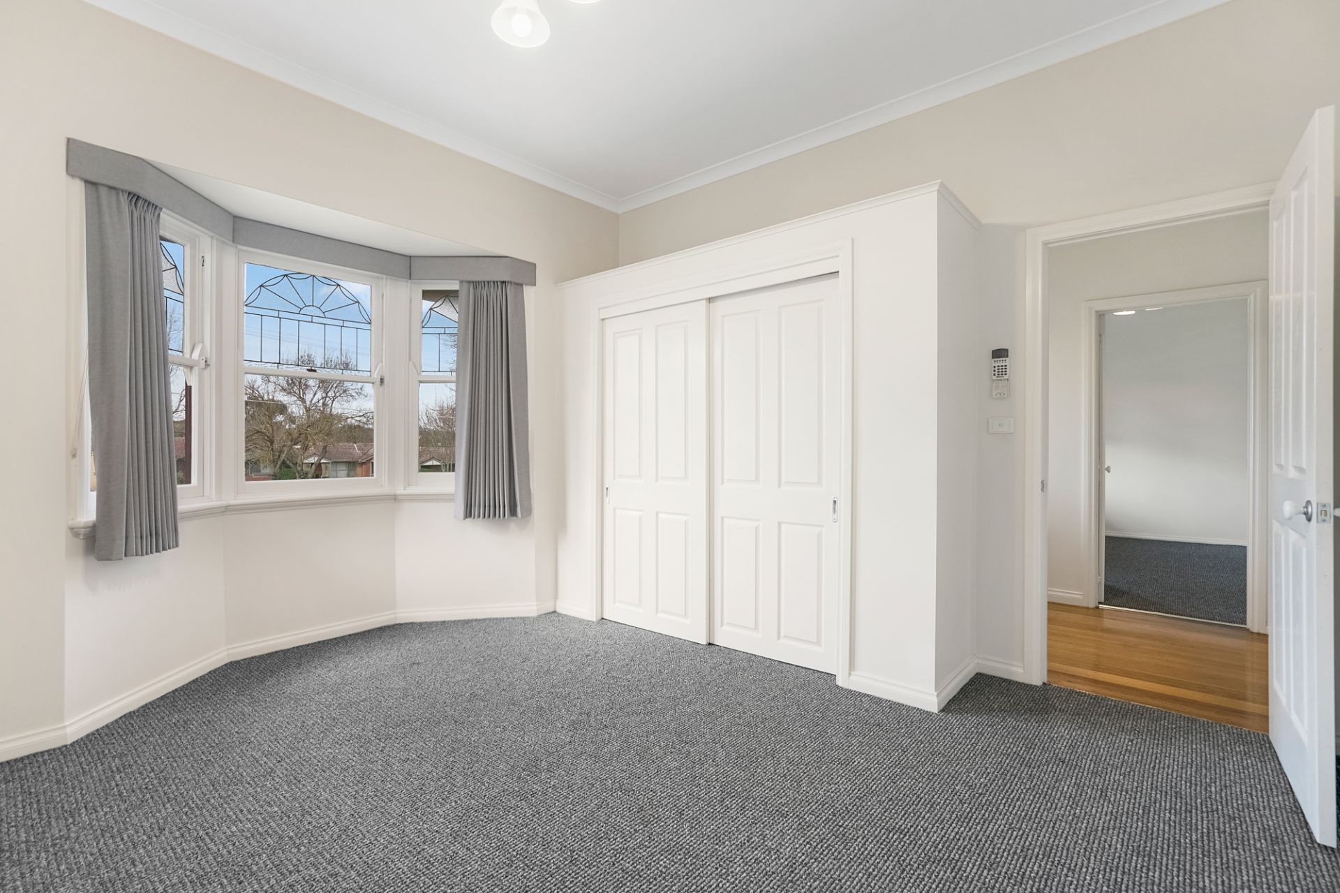 14 Campbells Crescent, Redan, Redan - Thumbnail 8