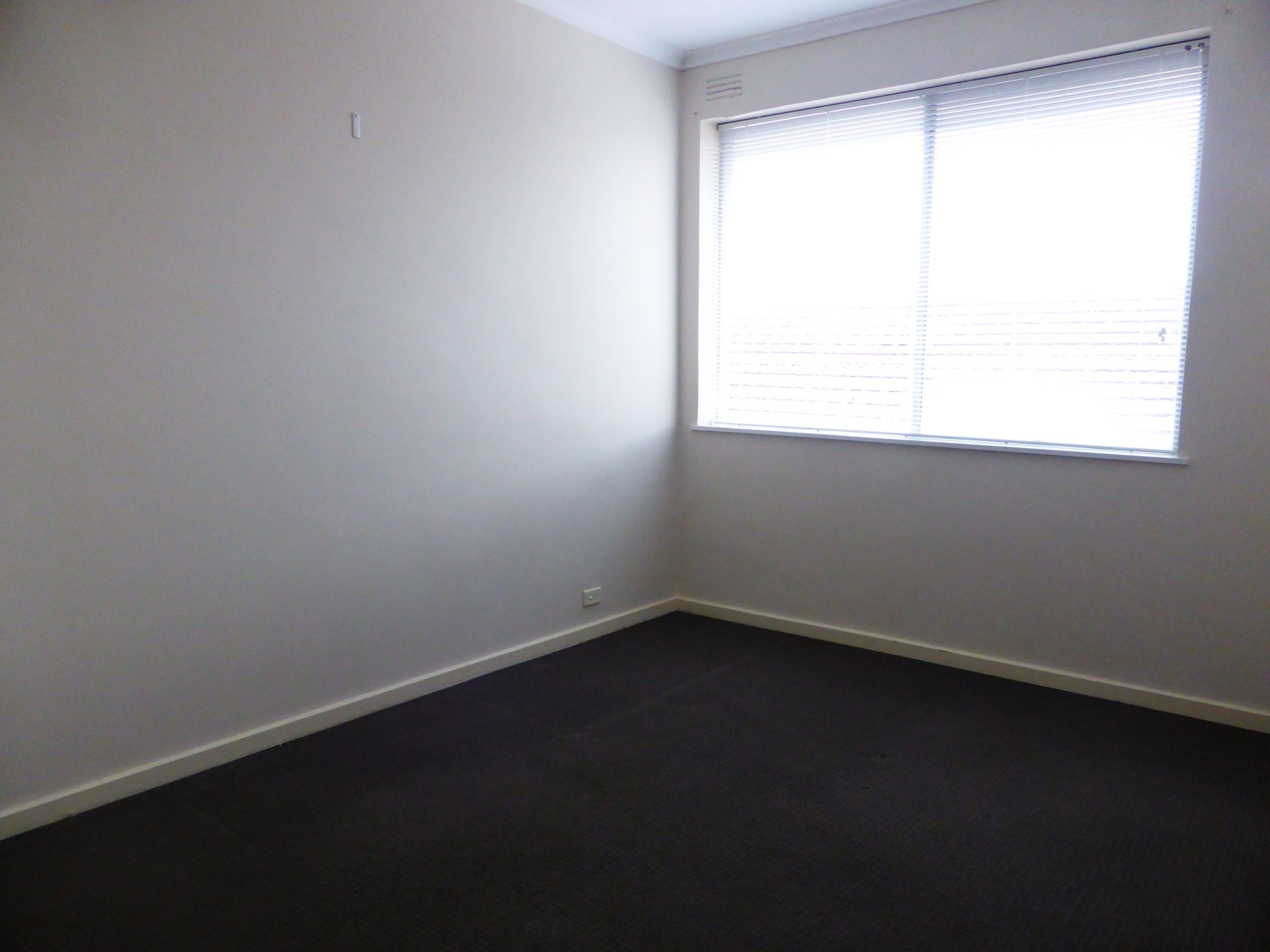 Renovated Two Bedroom Unit in Great Location
