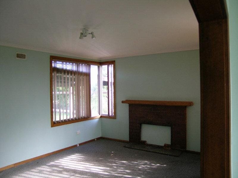 3
 
 
 
  
 
 
 1
 
 
 
 
 
 
 
 
 12 Morris Avenue, DEVONPORT TAS 7310, Devonport - Thumbnail 6