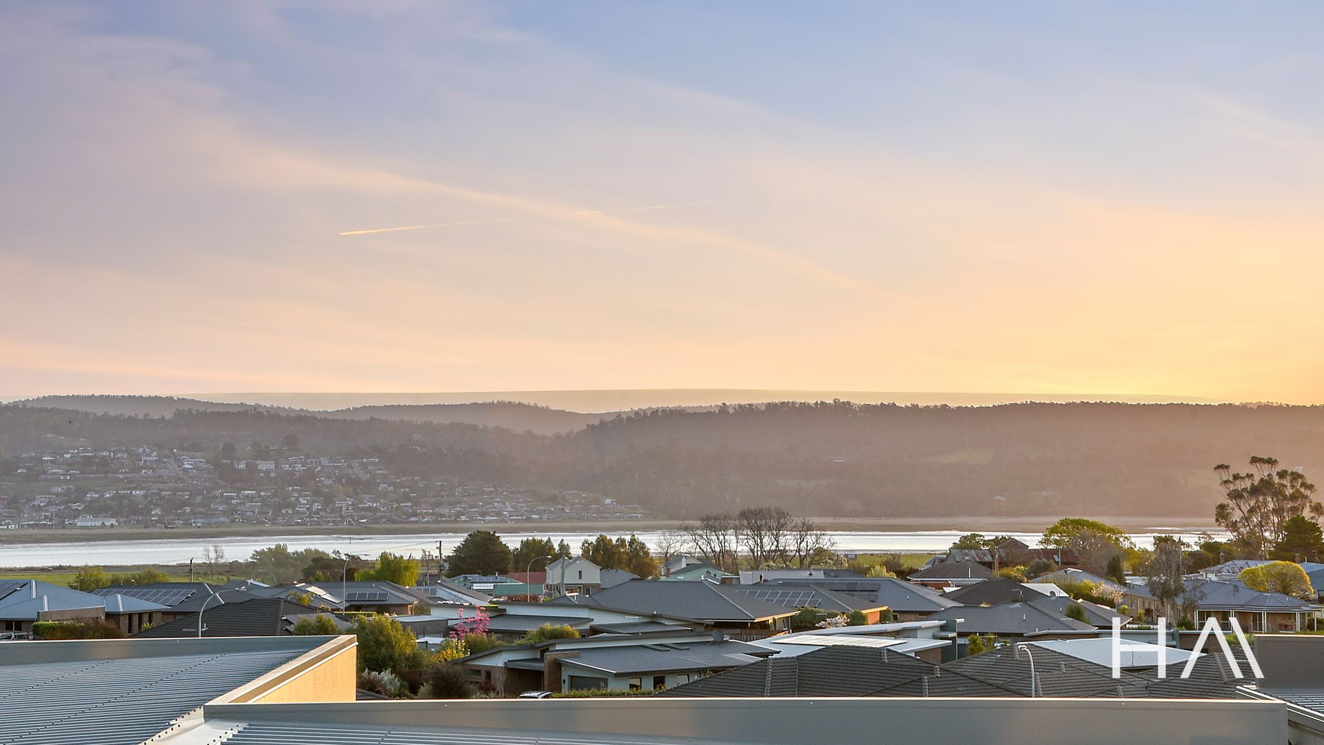 5/7-9 Malachi Court Newnham, Newnham - Image 1