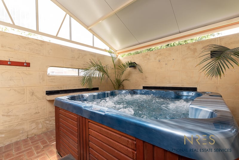 18 Nelligan Avenue GIRRAWHEEN WA, Girrawheen - Thumbnail 2