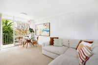 Elizabeth Bay