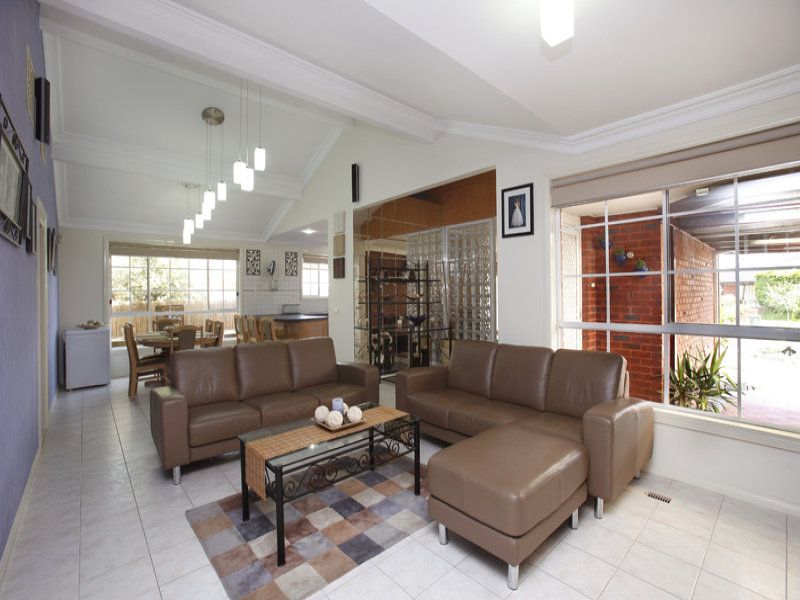 89 Seabrook Blvd, Seabrook - Thumbnail 4