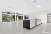 15 Cobblestone Place Peregian Springs QLD, Peregian Springs - Thumbnail 2