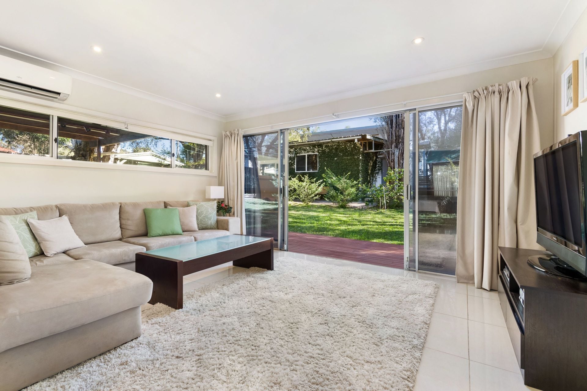 1 Gannons Road, CARINGBAH, Caringbah - Thumbnail 4