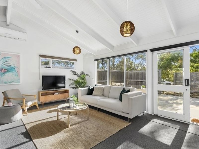 9 Kurrajong Avenue AIREYS INLET VIC, Aireys Inlet - Thumbnail 4