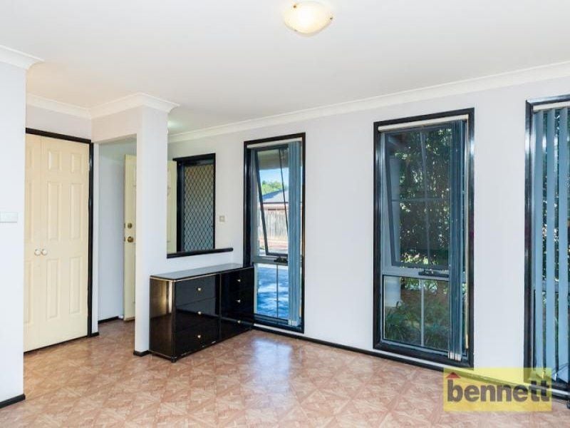 21A Lang Road, South Windsor - Thumbnail 3