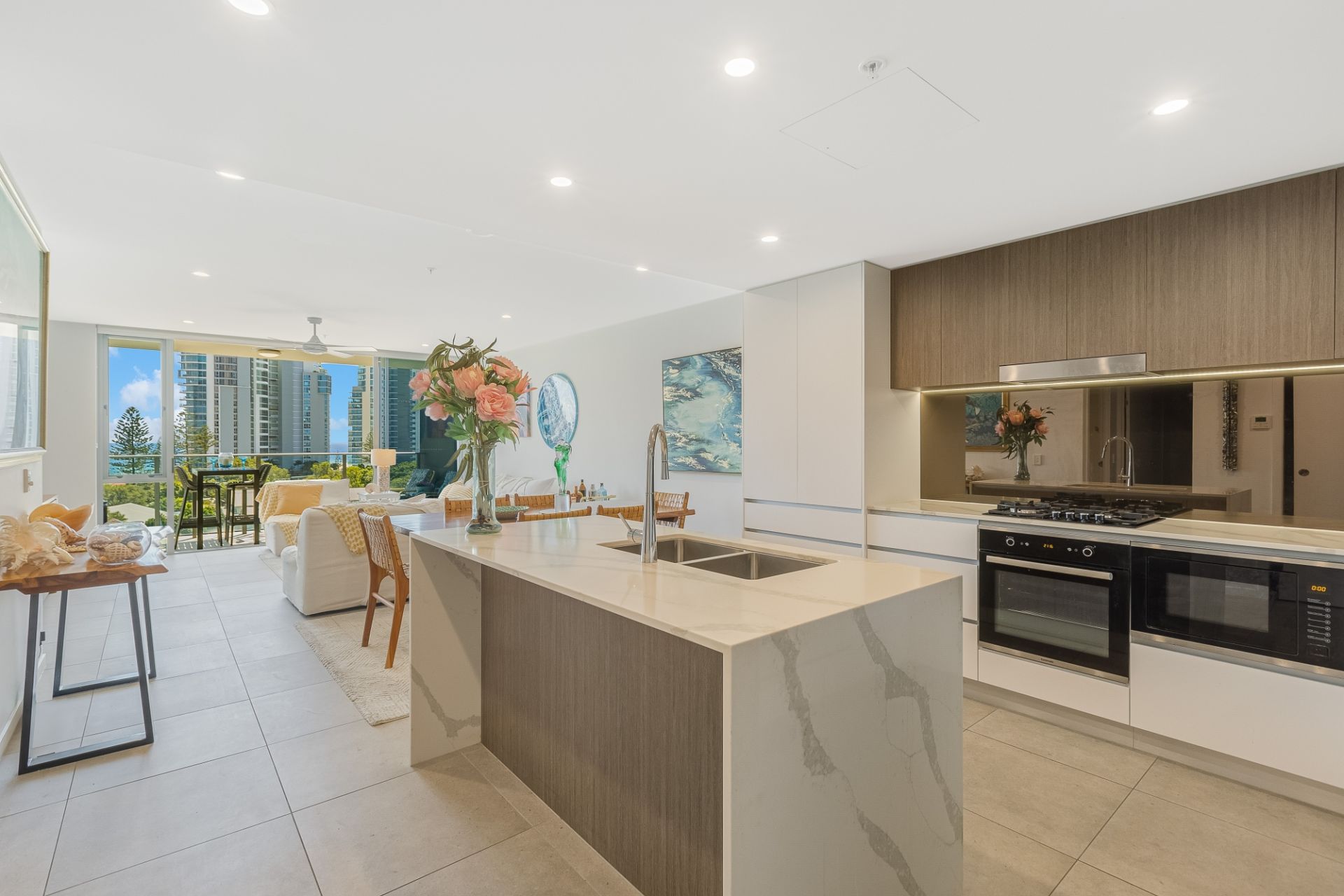 2074/9 Enid Street Tweed Heads NSW, Tweed Heads - Thumbnail 3