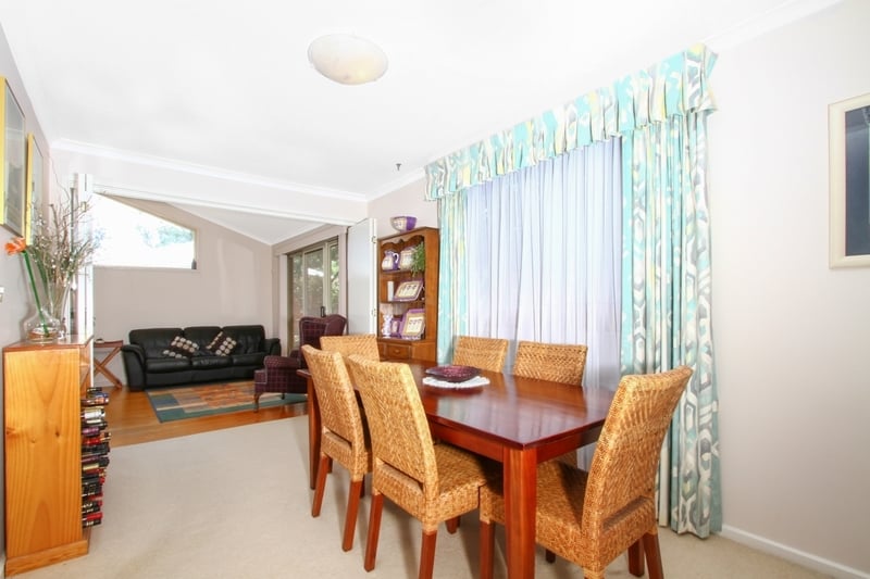 30 Kambalda Crescent, Fisher - Thumbnail 7