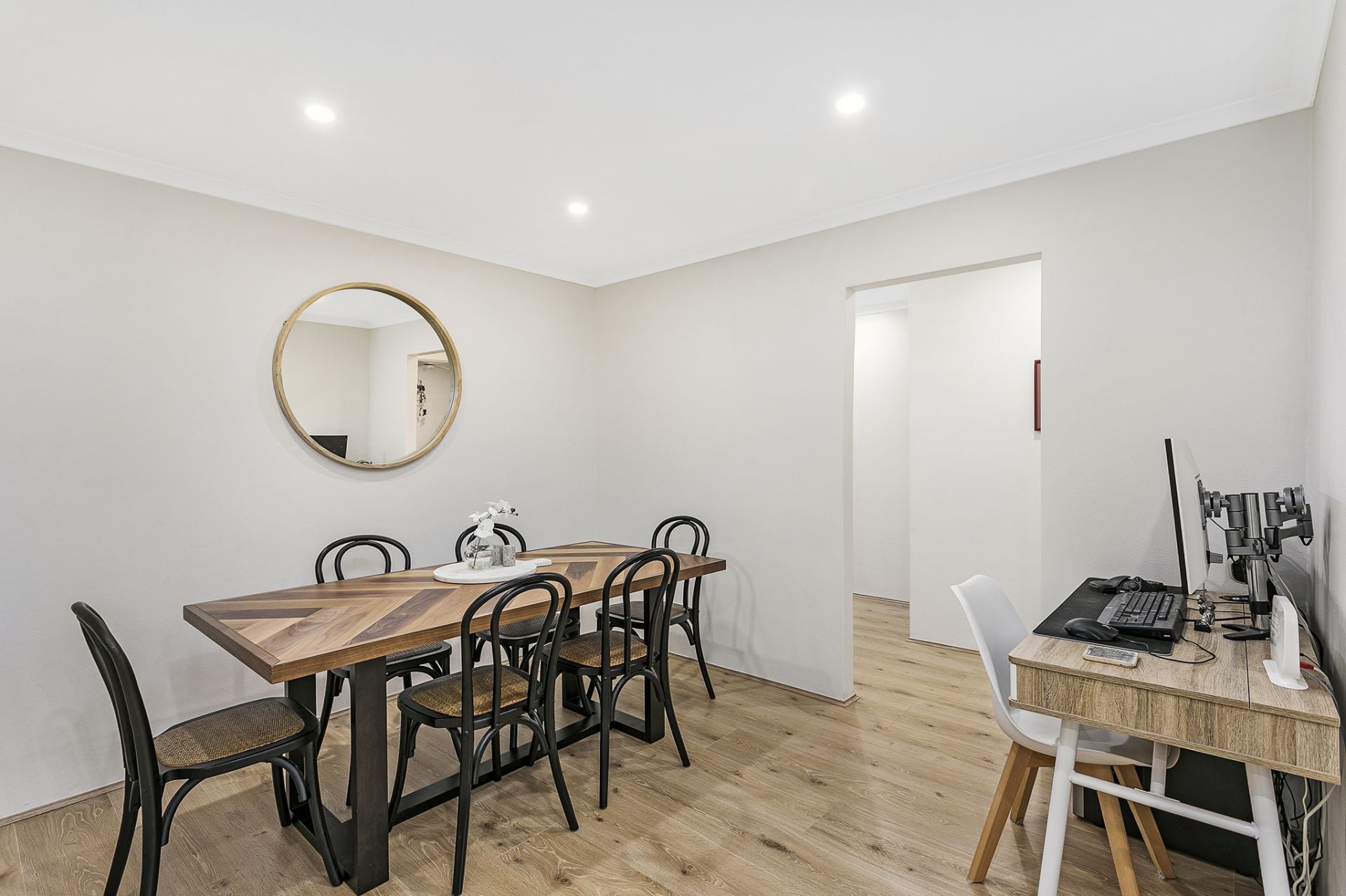 16/76 Glencoe Street Sutherland NSW, Sutherland - Thumbnail 3