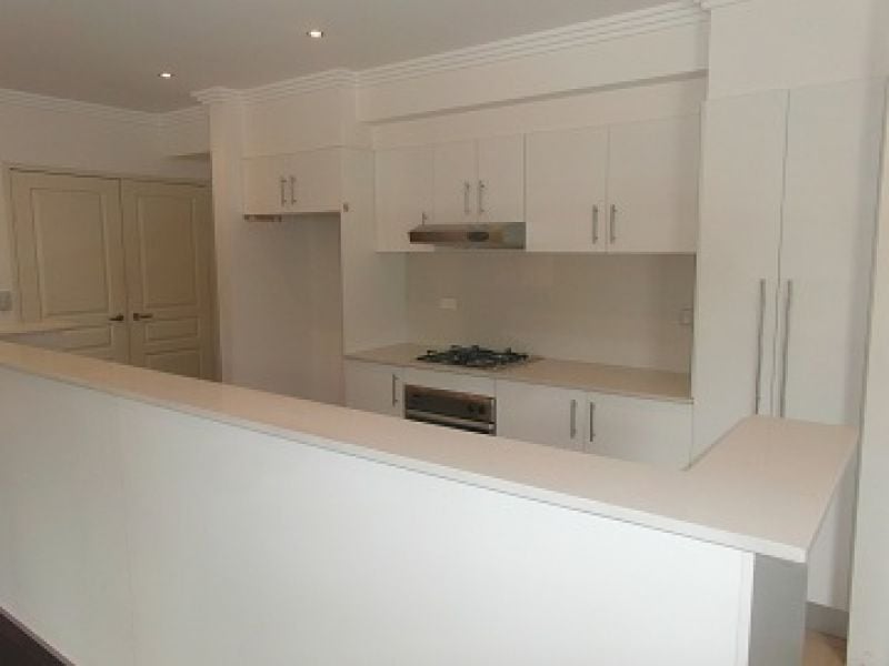 627 Kingsway, Miranda - Thumbnail 2
