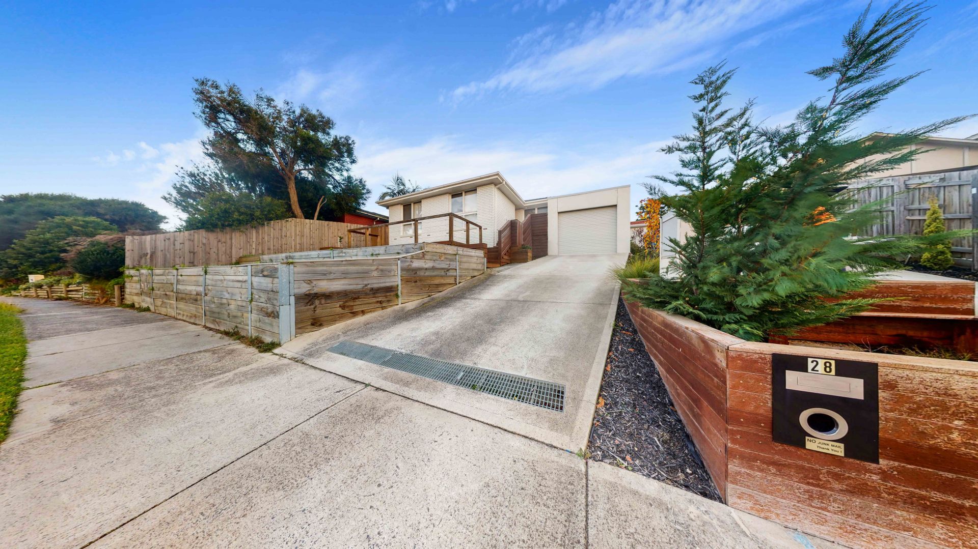 28 Scotsburn Way, Endeavour Hills OBrien Real Estate