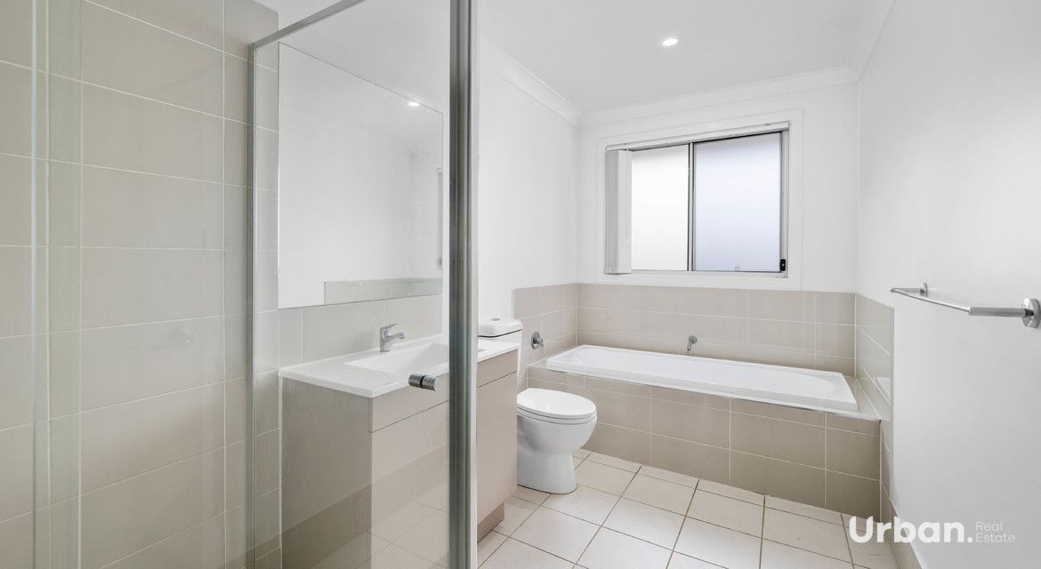 Bardia 56 Ingleburn Gardens Drive