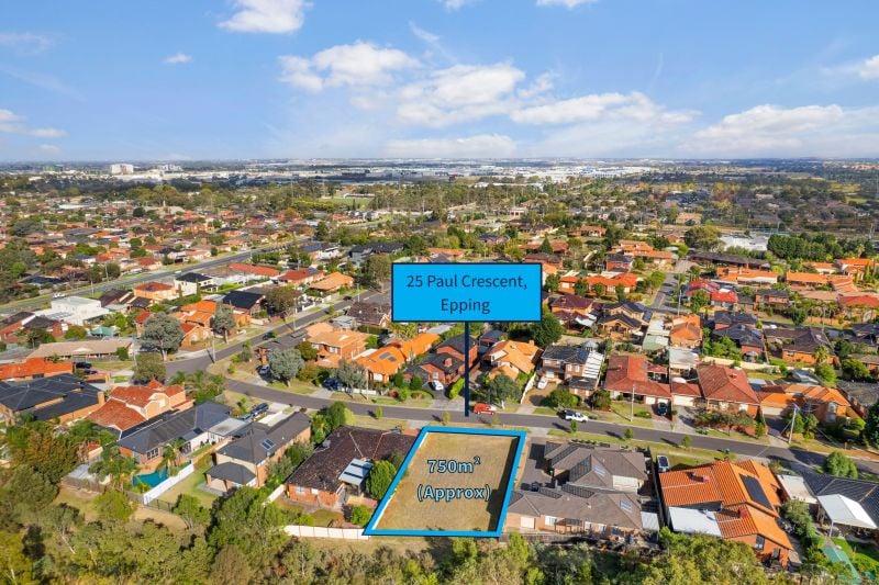 25 Paul Crescent, Epping