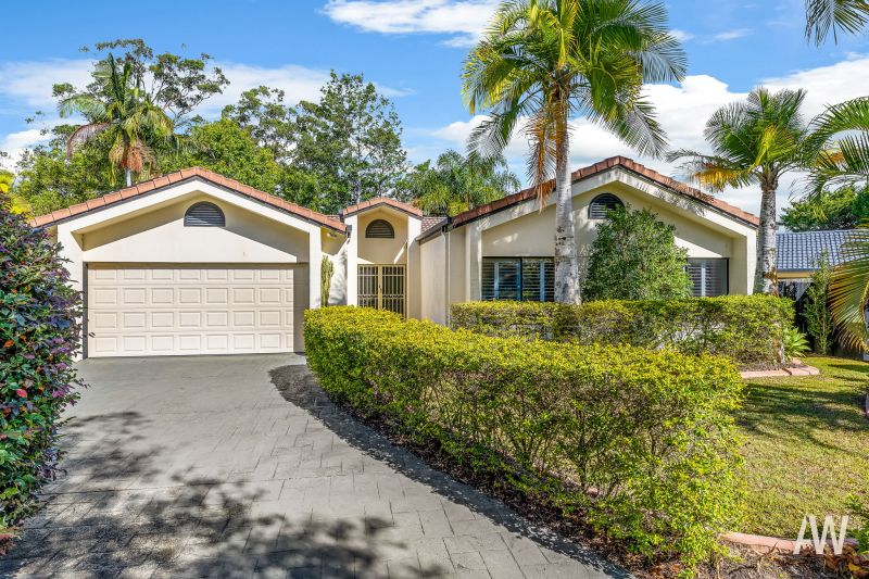 Beautiful Family Entertainers Home in Quiet Cul-De-Sac