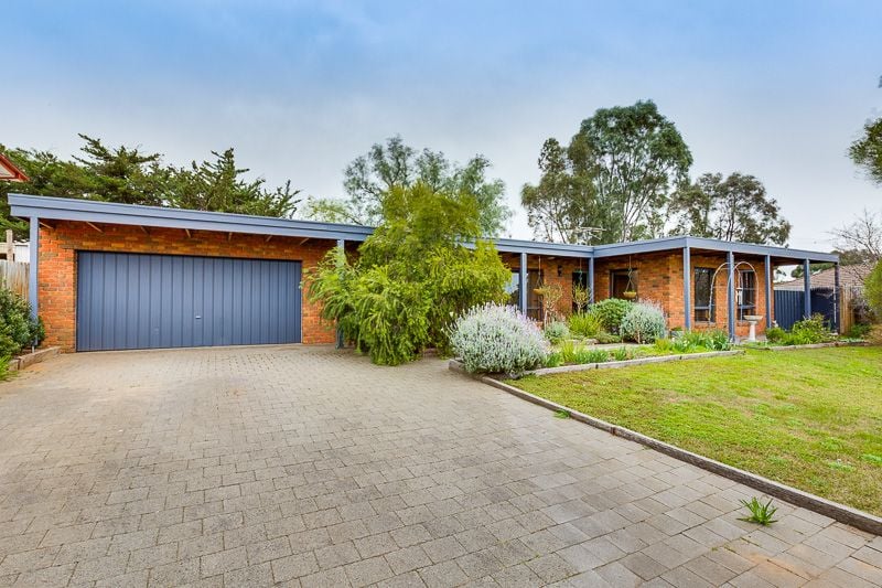 14 O'Hagan Place, Bacchus Marsh - Thumbnail 2