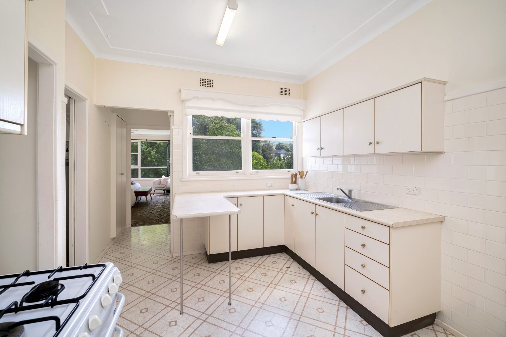 30 Bryson Avenue Kotara NSW, Kotara - Thumbnail 6