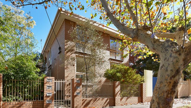 1/11 Chatham Street Flemington VIC, Flemington - Thumbnail 2