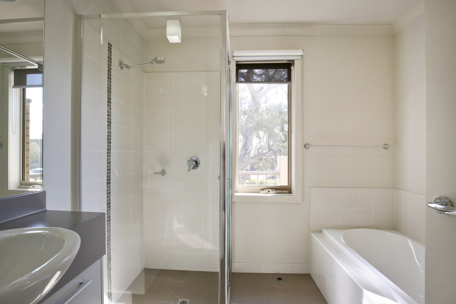 LOW MAINTENANCE LIVING AT ITS FINEST  *Insp Wed 3rd Oct @ 4:40pm*