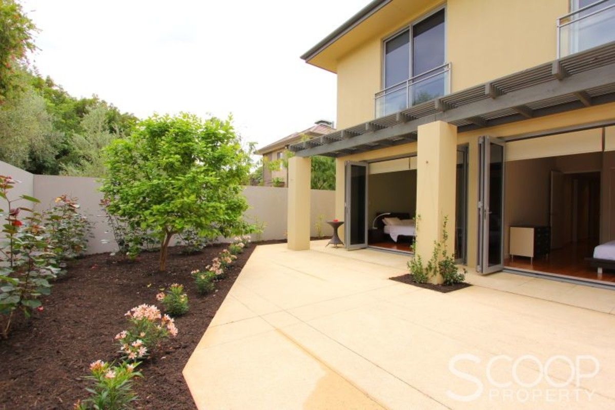 Real Estate For Sale 1/5 The Avenue Crawley , WA