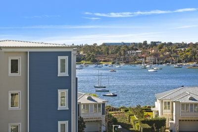 Designer style with elevated harbour views