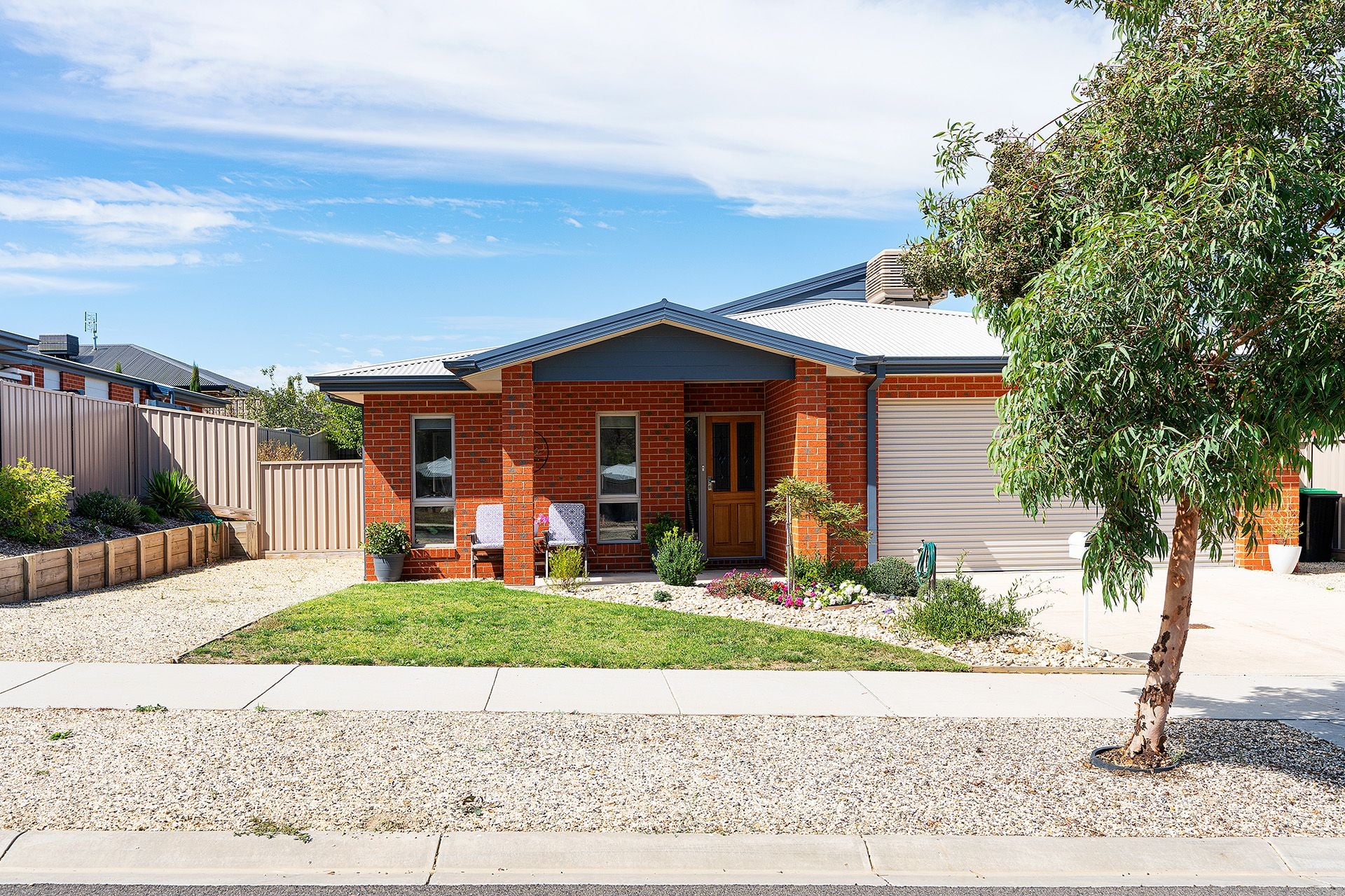 51 Woodman Drive, McKenzie Hill - Thumbnail 2