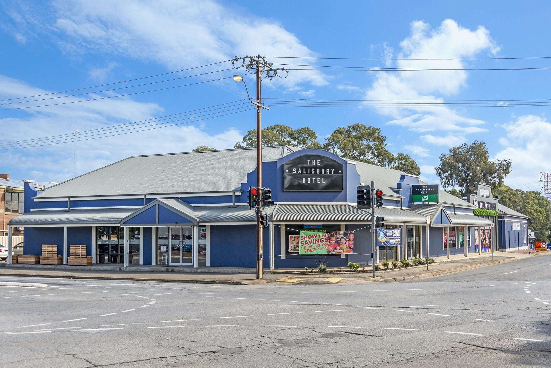 Salisbury Hotel