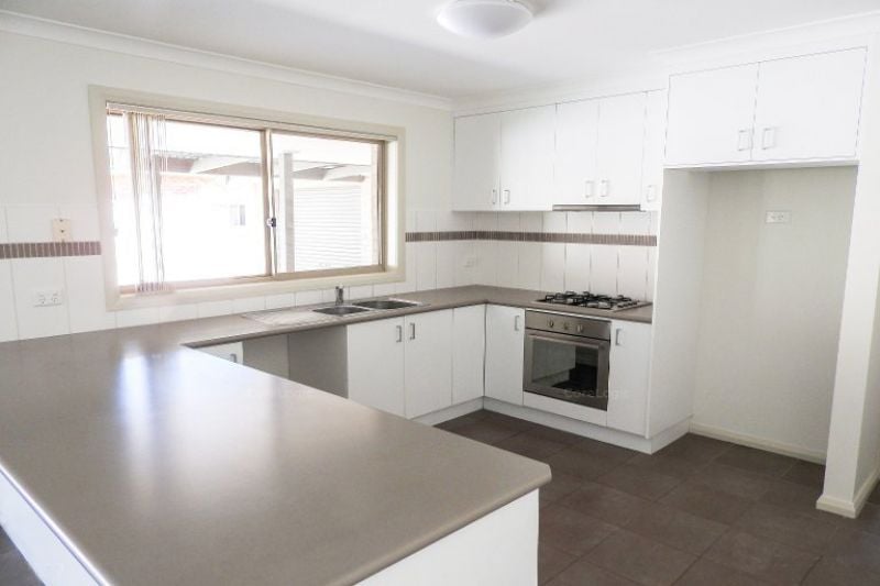 10 Quandong Road Thurgoona NSW, Thurgoona - Thumbnail 2