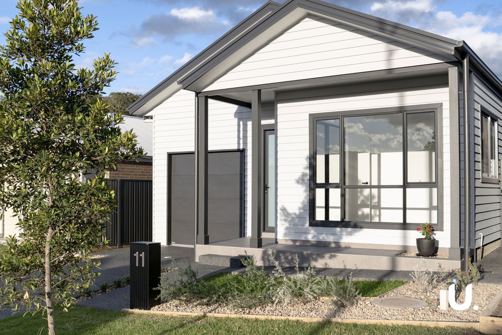 Tullimbar 11 Cambewarra Drive